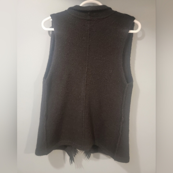 ARITZIA Wilfred Free Black Fei Fei fringe vest Alpaca & Wool blend - Picture 4 of 7